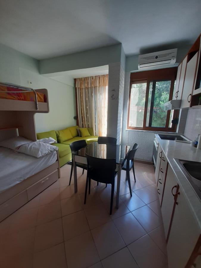 Ema'S Apartment Durrës Eksteriør bilde